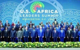 Администрация Байдена инвестирует в Анголу на фоне демократических проблем